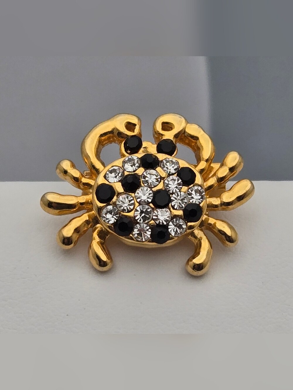 Crab Brooch Black & Clear Rhinestone Coastal Pin 1” Vintage Gold Tone